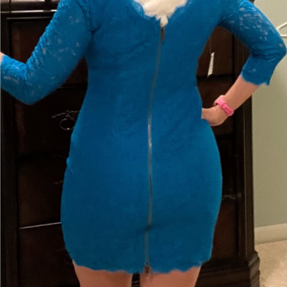 Lace cocktail dress - Picture 2 of 8